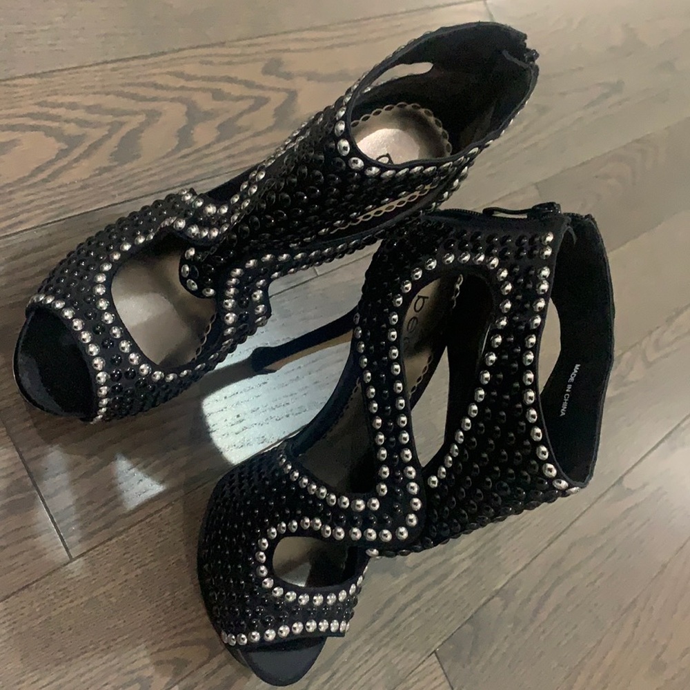 Funky heels